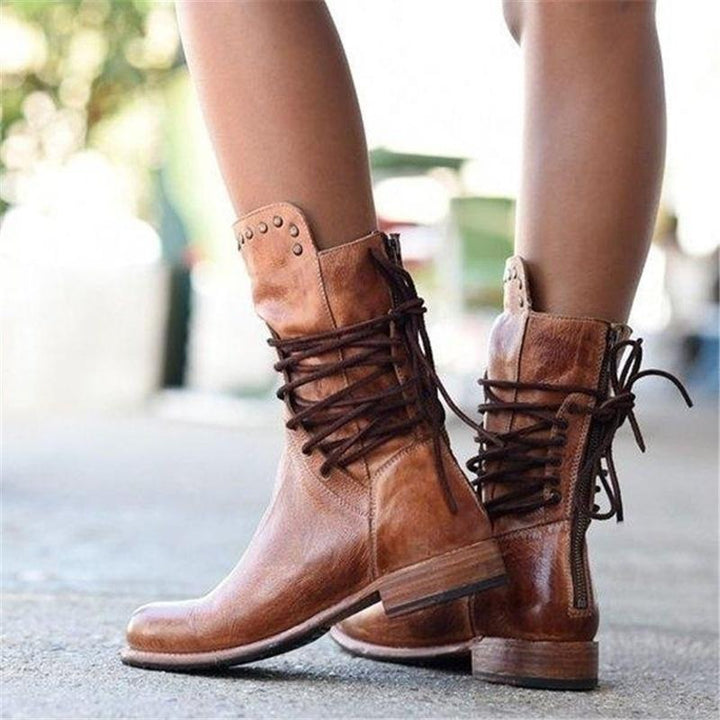 Maura | Leather boots with laces