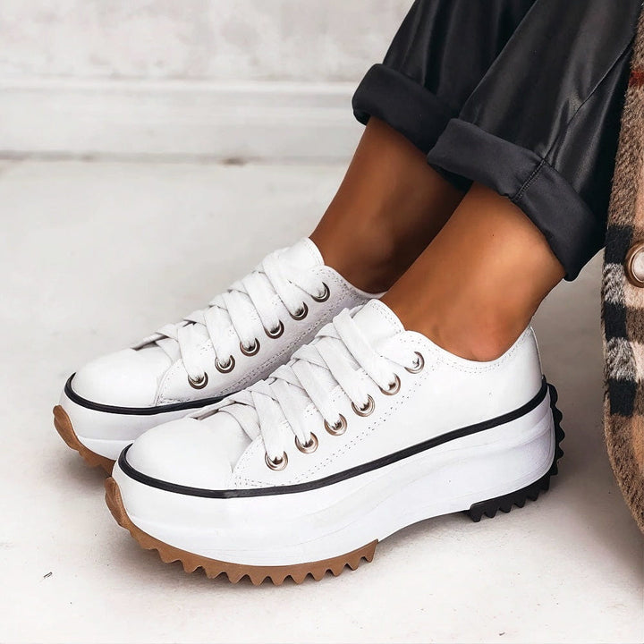 Dolce | Comfortable Sneakers