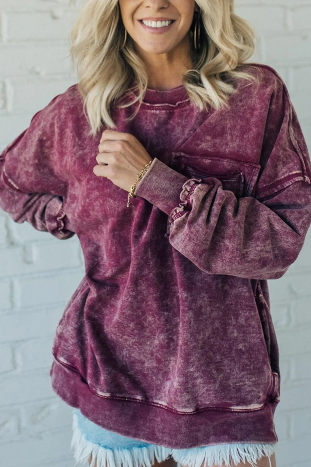 Alyssa - Acid Wash Pullover