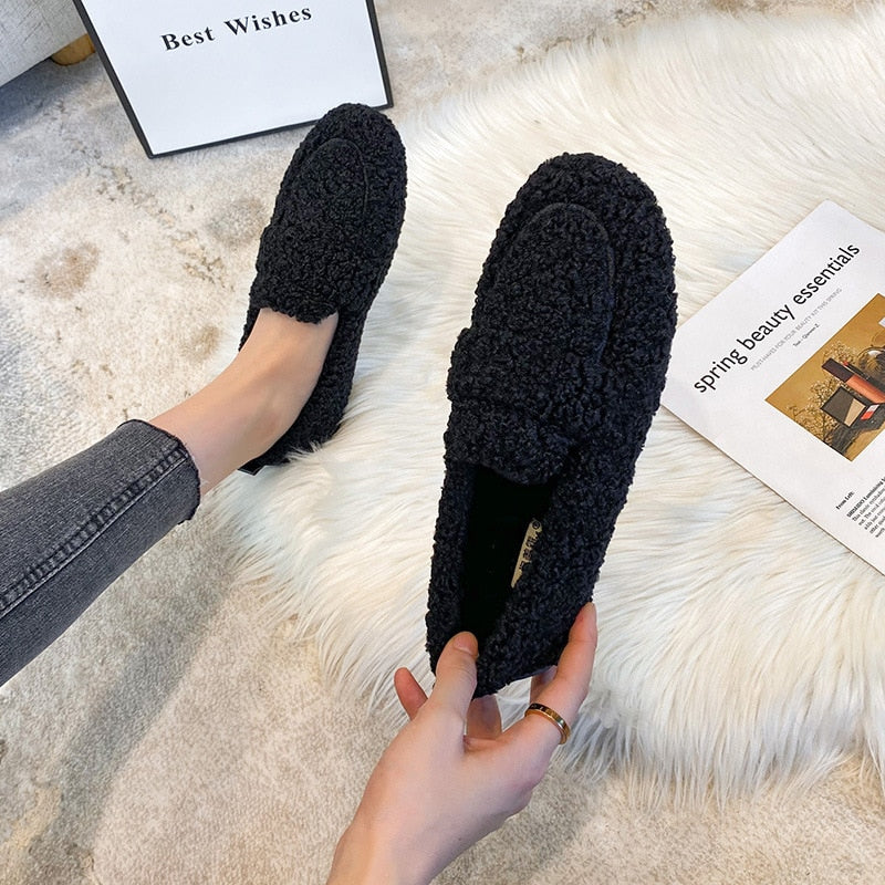 EMILY™ ERGONOMIC COMFORT MOCCASINS